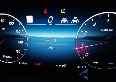 2025 Mercedes-Benz Glc 300 4Matic Suv z USA, uszkodzony, nr VIN W1NKM4HB8SF376450